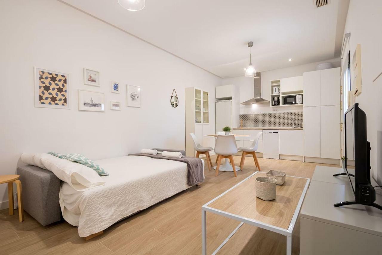 Triana Alfareria Suites By Valcambre Seville Exterior photo
